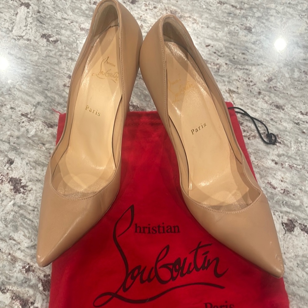 Christian Louboutin size 40.5